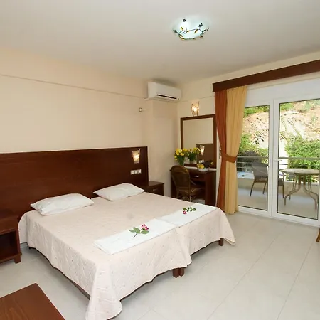 Apart-hotel Viana Loutra Edipsou (Evia)
