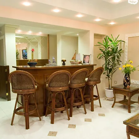 Apart-hotel Viana Loutra Edipsou (Evia)