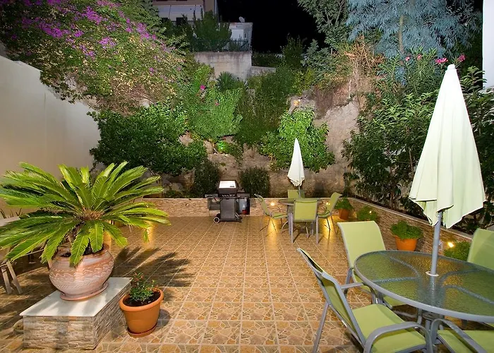 βιάνα Λουτρά Αιδηψού